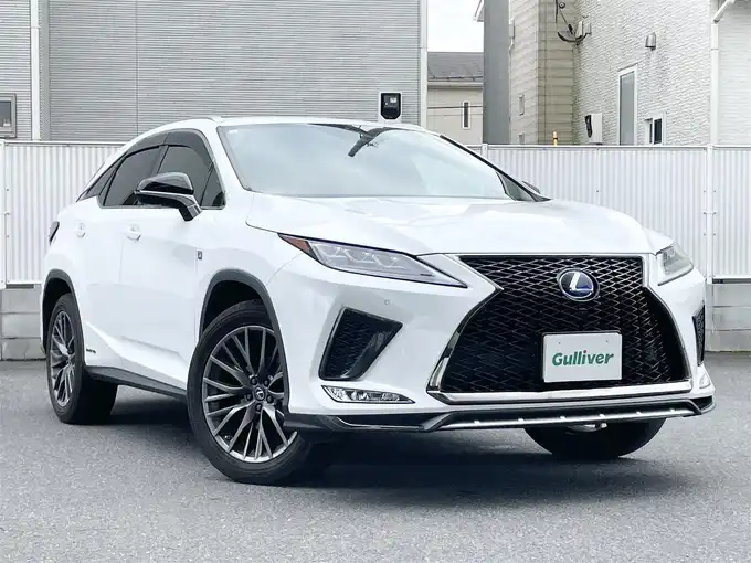 新着情報“ＲＸRX450h Fスポーツ”2020年式ホワイトノーヴァガラスフレーク入荷しました！