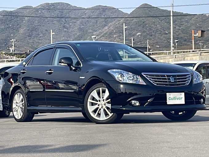新着情報“クラウンハイブリッドハイブリッド”2009年式ブラック入荷しました！