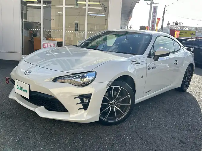 新着情報“８６GTリミテッド”2020年式クリスタルホワイトパール入荷しました！