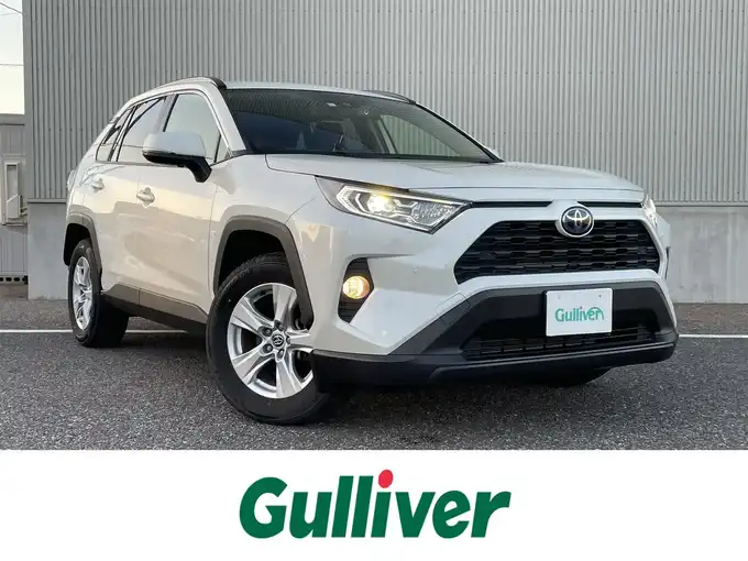 新着情報“ＲＡＶ４ハイブリットX”2020年式ホワイトパールクリスタルシャイン入荷しました！