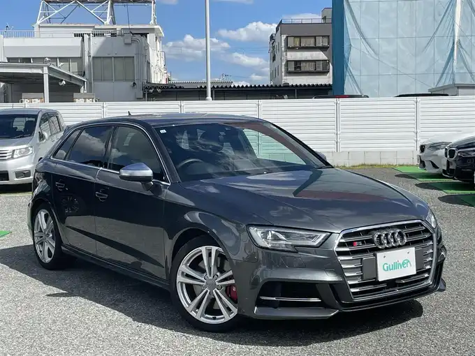 新着情報“Ｓ３スポーツバック”2017年式デイトナグレーパールエフェクト入荷しました！