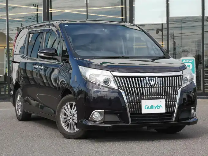 新着情報“エスクァイアGi”2014年式スパークリングブラックパールクリスタルシャイン入荷しました！