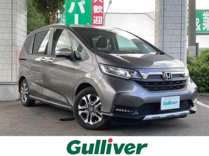 新着情報“フリードハイブリッドハイブリッド・クロスターホンダセンシング”2021年式スーパープラチナグレーメタリック入荷しました！