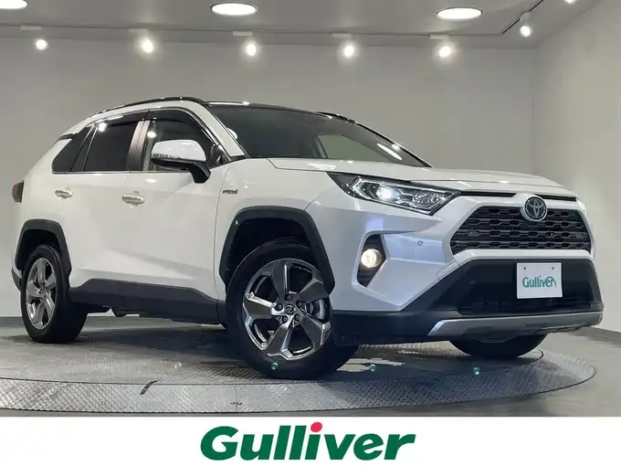 新着情報“ＲＡＶ４ハイブリッドG”2019年式ホワイトパールクリスタルシャイン入荷しました！