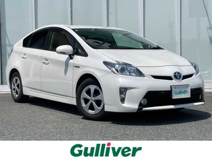 新着情報“プリウスS”2012年式ホワイトパールクリスタルシャイン入荷しました！