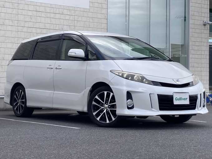 新着情報“エスティマアエラス”2013年式ホワイトパールクリスタルシャイン入荷しました！