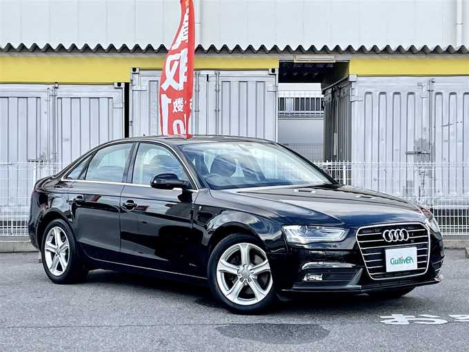 新着情報“Ａ４2．0 TFSI”2015年式ミトスブラックメタリック入荷しました！