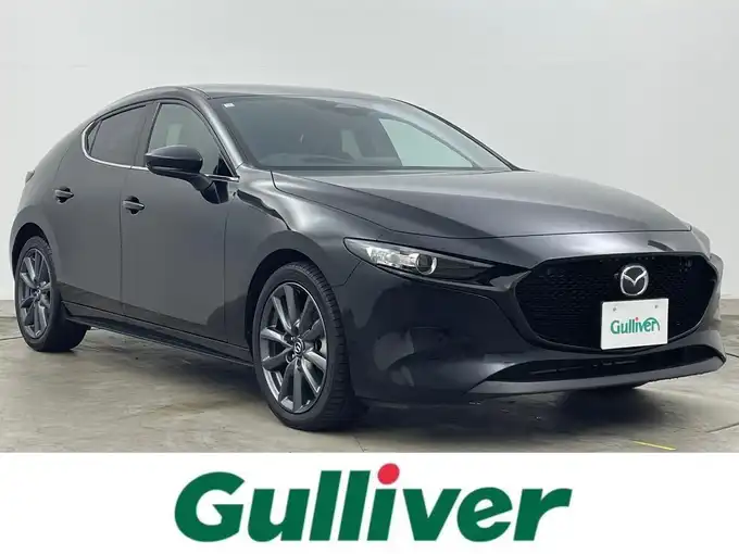 新着情報“ＭＡＺＤＡ３ファストバック15Sツーリング”2023年式ジェットブラックマイカ入荷しました！