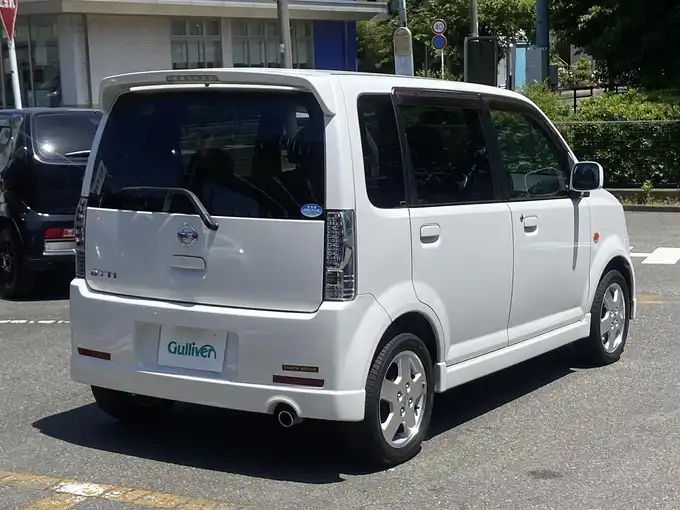 車両画像03