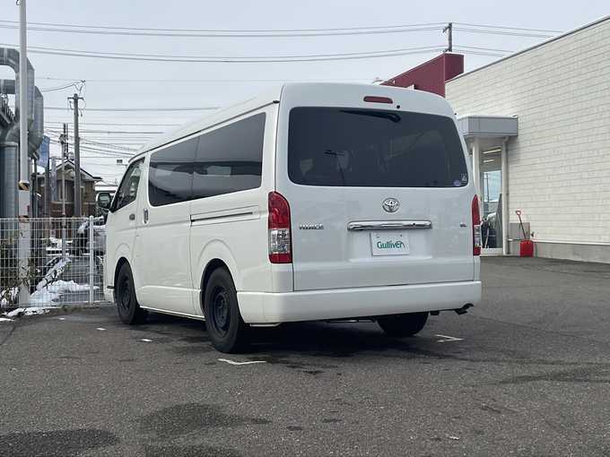 車両画像03