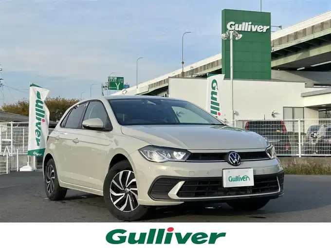 新着情報“ポロTSIアクティブ”2022年式ピュアホワイト入荷しました！