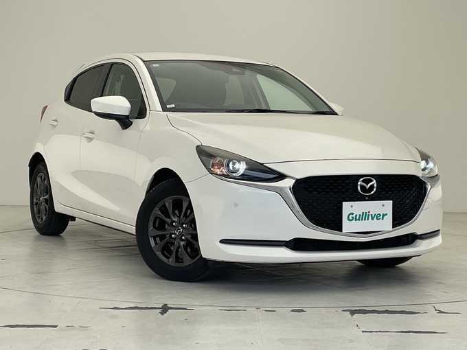 新着情報“ＭＡＺＤＡ２15S”2020年式スノーフレイクホワイトパールマイカ入荷しました！