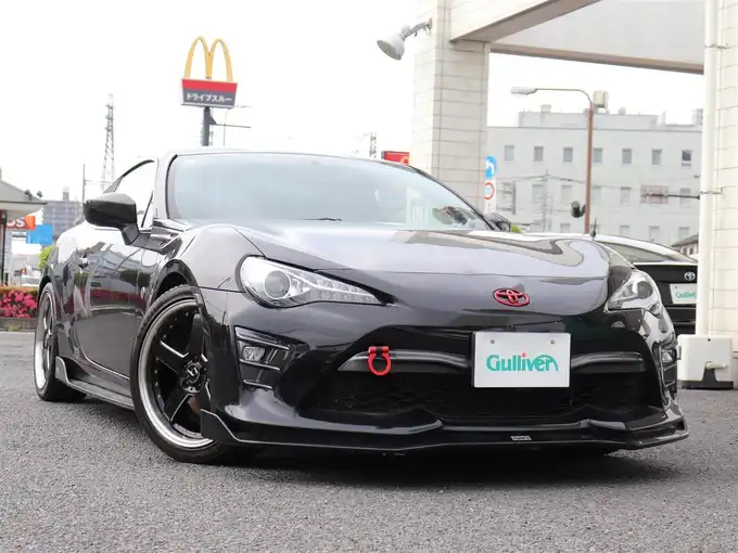 新着情報“８６GT”2017年式クリスタルブラックシリカ入荷しました！