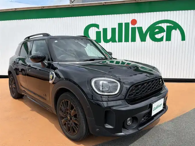 新着情報“ＭＩＮＩクーパーS E クロスオーバー オール4 アルバート・ブリッジ・エディション・PHEV”2023年式黒入荷しました！
