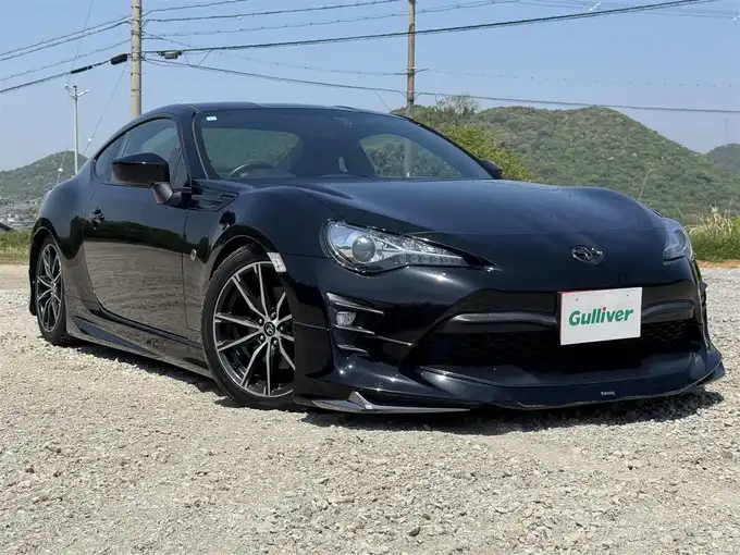新着情報“８６GT”2018年式クリスタルブラックシリカ入荷しました！
