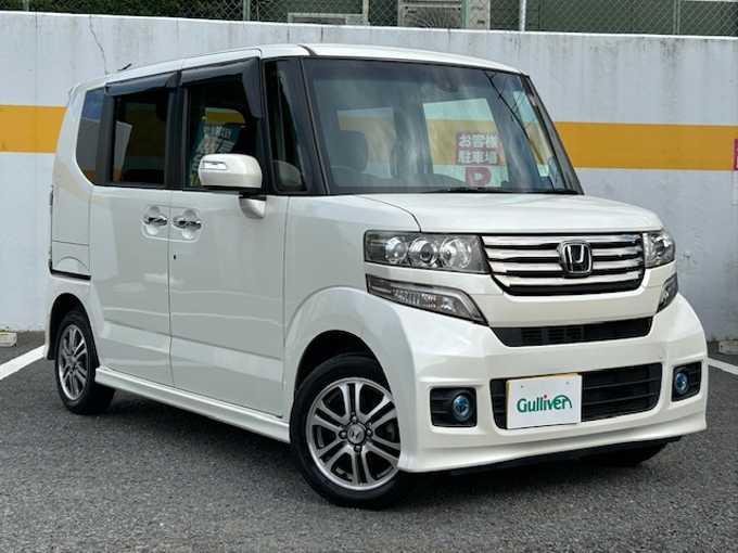 新着情報“Ｎ－ＢＯＸカスタム2トーンカラースタイル G特別仕様車ターボSSパッケージ”2014年式プレミアムホワイトパール入荷しました！
