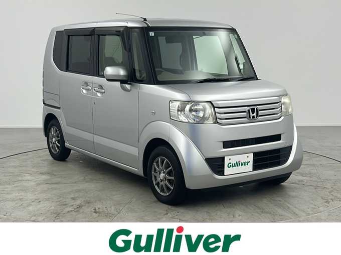 新着情報“Ｎ－ＢＯＸG”2013年式アラバスターシルバーメタリック入荷しました！