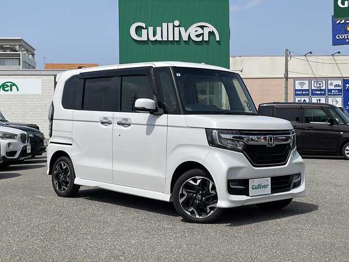 新着情報“Ｎ－ＢＯＸカスタムG・Lターボホンダセンシング”2019年式プラチナホワイトパール入荷しました！