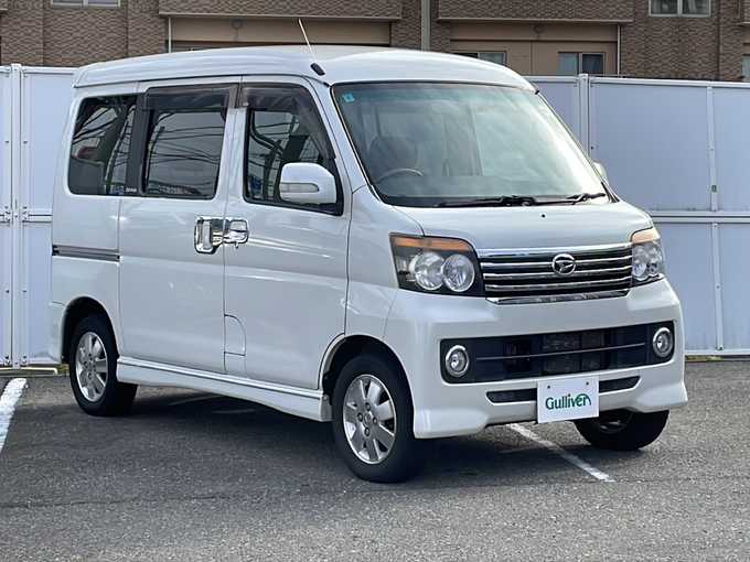 新着情報“アトレーワゴンカスタムターボRSリミテッド”2011年式パールホワイトⅢ入荷しました！