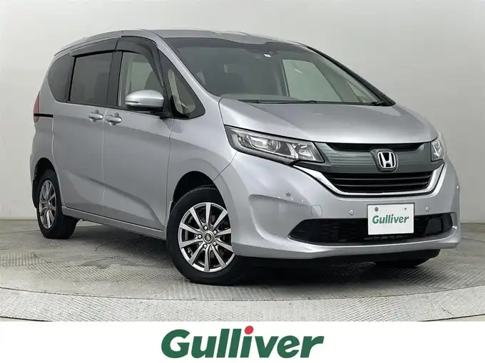 新着情報“フリード＋G・ホンダセンシング”2019年式ルナシルバーM入荷しました！