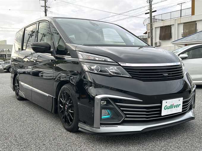 新着情報“セレナライダー”2016年式ダイヤモンドブラック入荷しました！