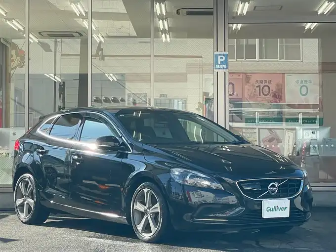 新着情報“Ｖ４０T4”2014年式黒入荷しました！