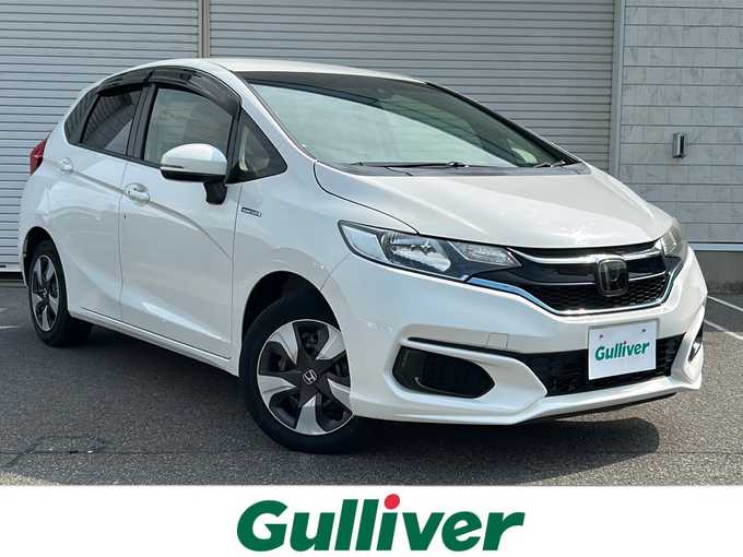 新着情報“フィットハイブリッドハイブリッド・F”2017年式タフホワイトⅡ入荷しました！