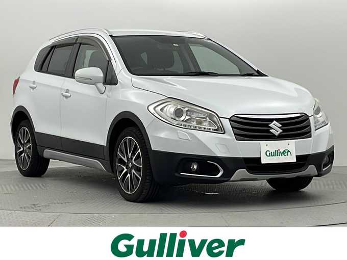 新着情報“ＳＸ４S－CROSS”2015年式クールホワイトパール入荷しました！