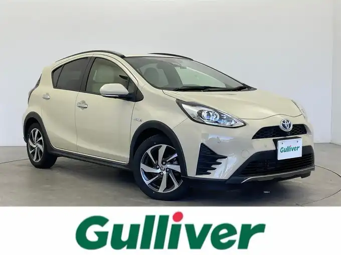 新着情報“アクアクロスオーバー グラム”2020年式ベージュ入荷しました！