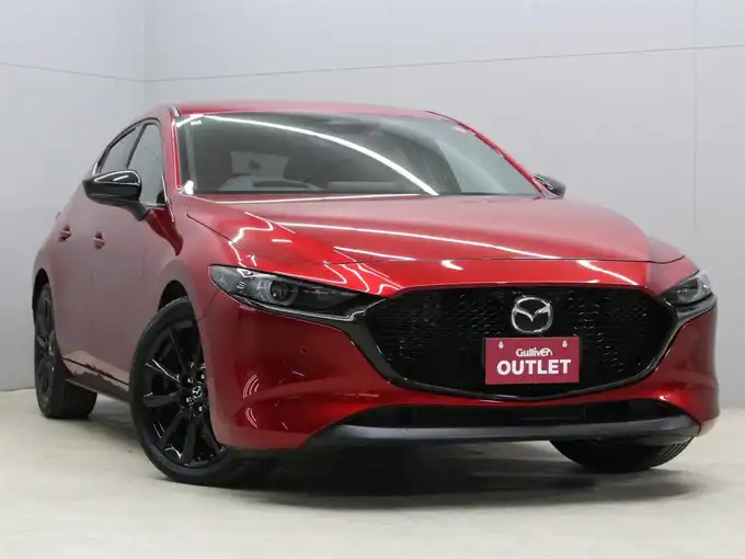 新着情報“MAZDA3ファストバック20S レトロスポーツエディション