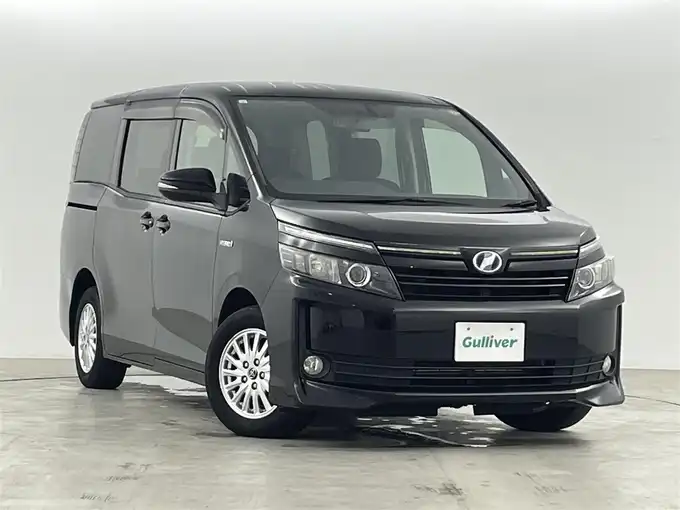 新着情報“ヴォクシーハイブリッドV”2015年式ブラック入荷しました！