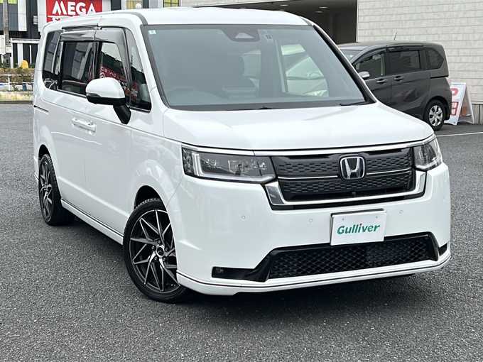 新着情報“ステップワゴンe:HEVスパーダ プレミアムライン”2024年式プラチナホワイトパール入荷しました！