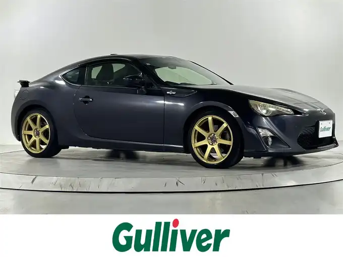 新着情報“８６GTリミテッド”2012年式ダークグレーメタリック入荷しました！