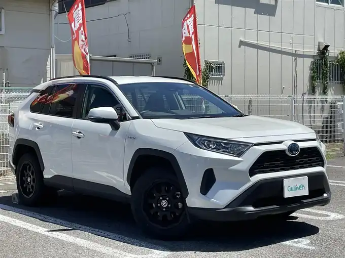 新着情報“ＲＡＶ４ハイブリットX”2020年式ホワイトパールクリスタルシャイン入荷しました！