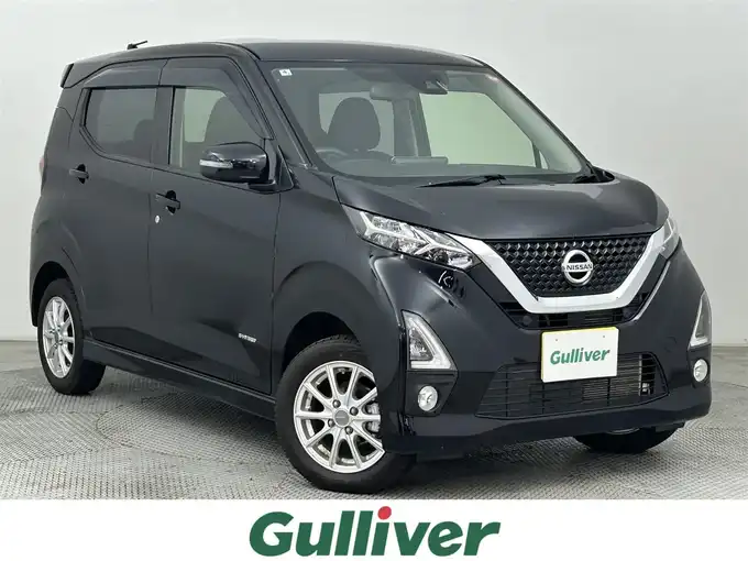 新着情報“デイズハイウェイスター X”2020年式ブラック入荷しました！
