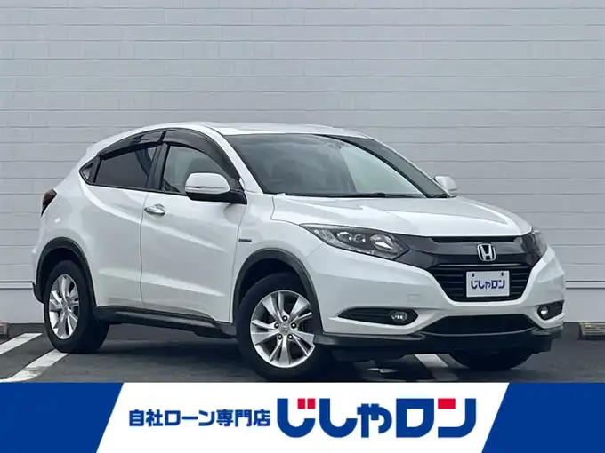新着情報“ヴェゼルハイブリッドX”2014年式ホワイトオーキッドパール入荷しました！