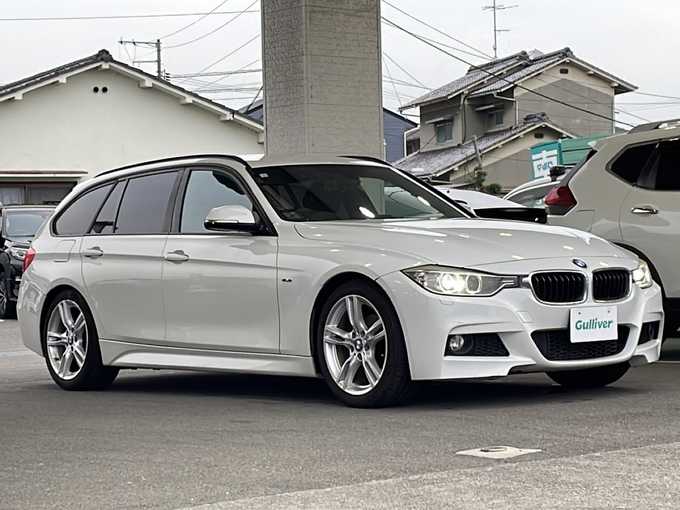 新着情報“３シリーズ320dブルーパフォーマンス ツーリング Mスポーツ”2012年式白入荷しました！