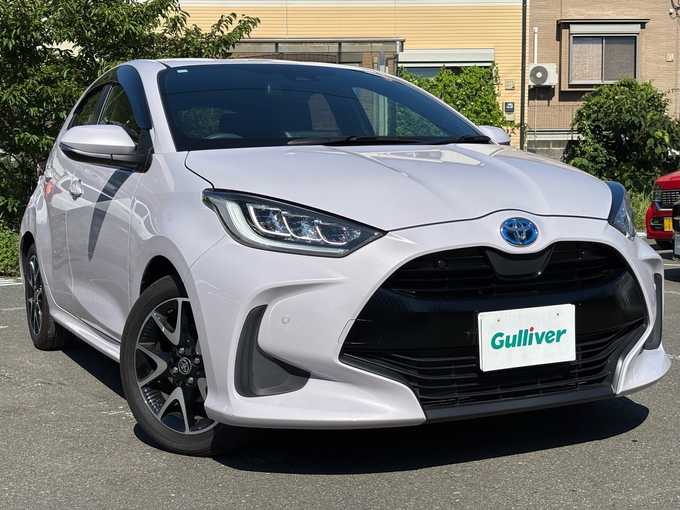 新着情報“ヤリスハイブリッドZ”2020年式アイスピンクメタリック入荷しました！