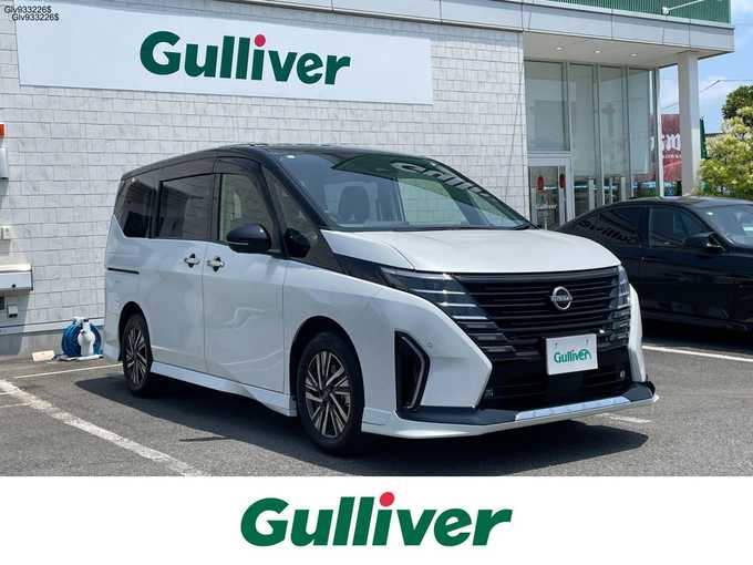 新着情報“セレナe－パワー ハイウェイスターV”2023年式パール入荷しました！