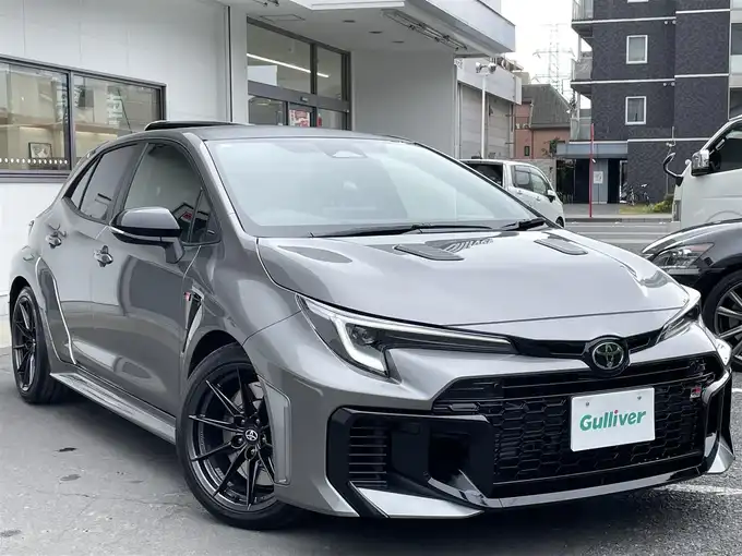 新着情報“ＧＲカローラRZ”2025年式グレーＭ入荷しました！