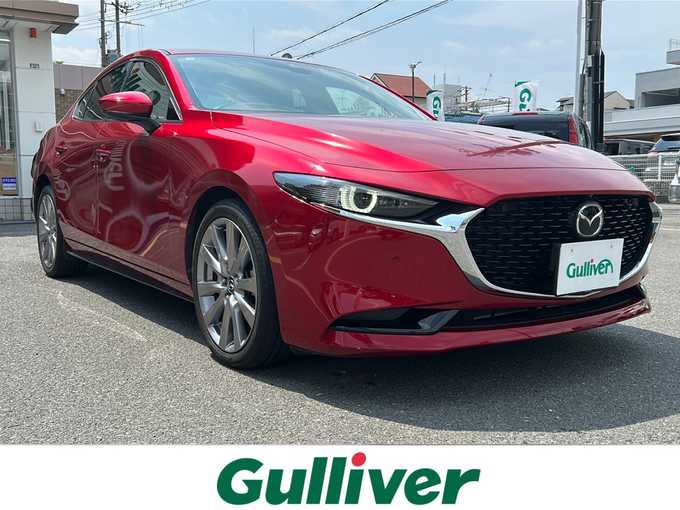 新着情報“ＭＡＺＤＡ３セダン20S Lパッケージ”2019年式ソウルレッドクリスタルM入荷しました！