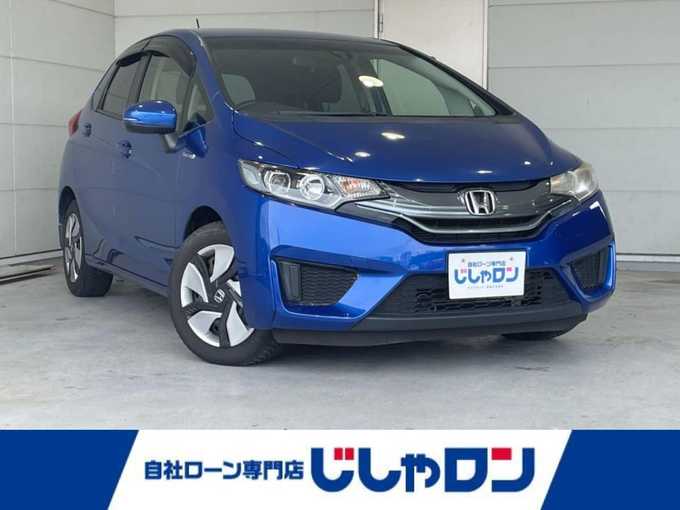 新着情報“フィットハイブリッドハイブリッド・Lパッケージ”2013年式ブリリアントスポーティブルーメタリック2トーン入荷しました！