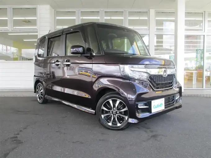 新着情報“Ｎ－ＢＯＸカスタムG・Lホンダセンシング”2018年式プレミアムベルベットパープル・パール入荷しました！