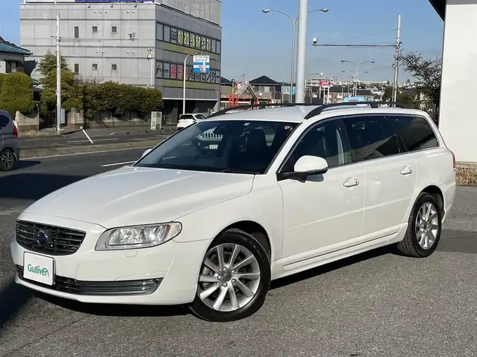 新着情報“Ｖ７０T4 SE”2015年式アイスホワイト入荷しました！