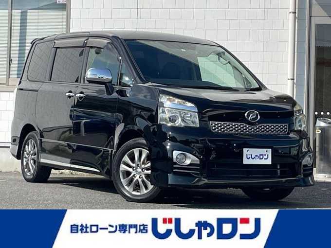 新着情報“ヴォクシーZS 煌Z”2013年式ブラック入荷しました！