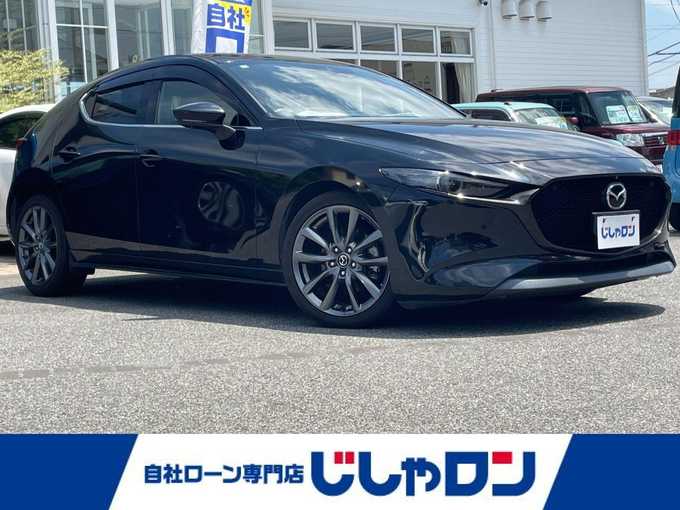 新着情報“ＭＡＺＤＡ３ファストバックXDプロアクティブ”2019年式ジェットブラックマイカ入荷しました！