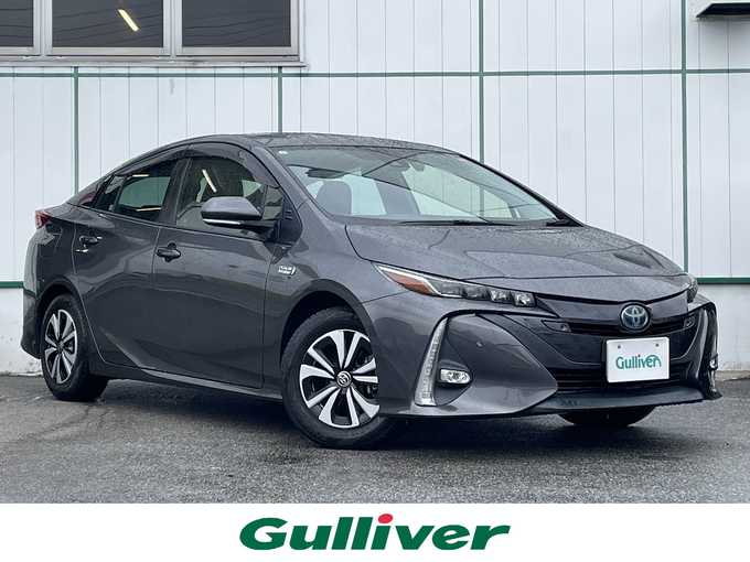 新着情報“プリウスＰＨＶSセーフティパッケージ”2019年式グレーメタリック入荷しました！