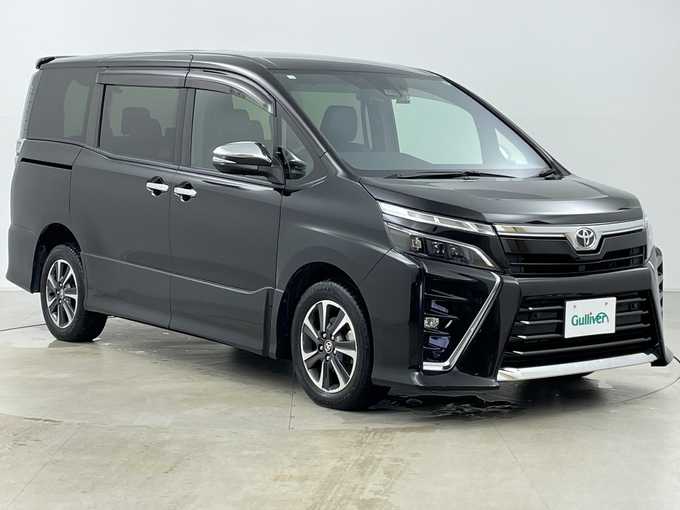 新着情報“ヴォクシーZS 煌Ⅲ”2020年式ブラック入荷しました！