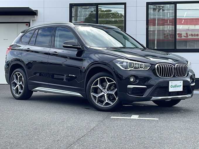新着情報“Ｘ１xDrive 18d xライン”2017年式サファイアブラックP入荷しました！