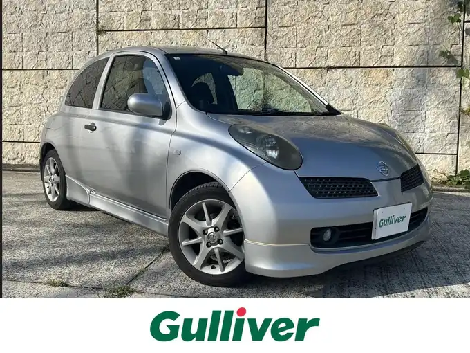 新着情報“マーチ12SR”2004年式ダイヤモンドシルバー入荷しました！